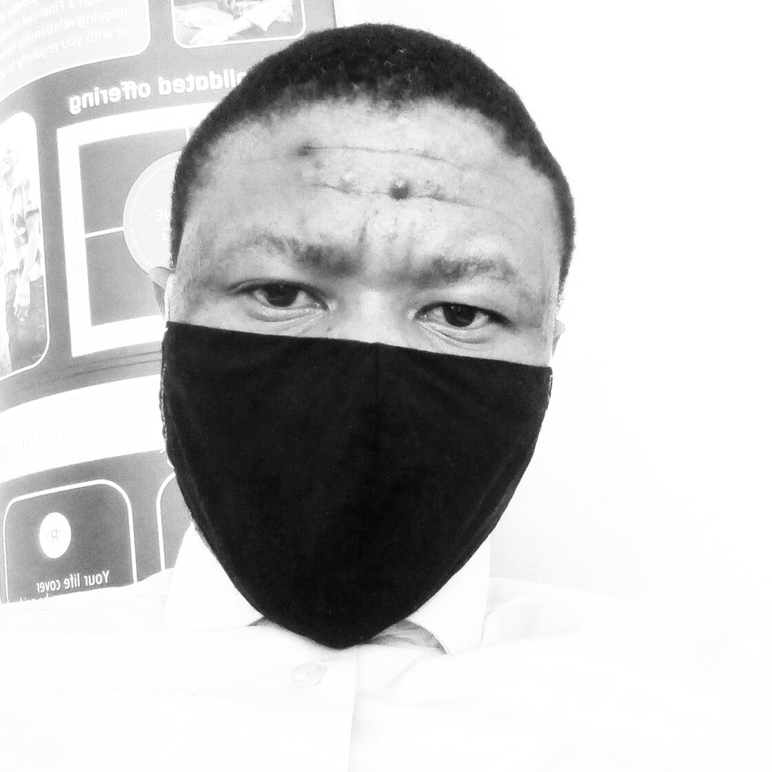 Mr Vananda